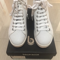 Sepatu wanita merk Bocorocco
