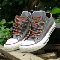 Paling Laris Sepatu Sekolah - Converse All Star Premium