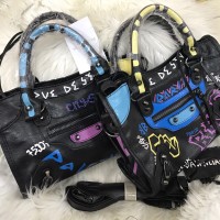 Tas Wanita merk Balenciaga Gravity import Good Quality