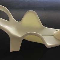Baby Bath Helper / kursi mandi bayi untuk segala jenis bak