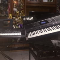 Keyboard Yamaha PSR E453 call 081295902580 BU urgent Harga Nego