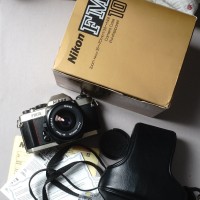 kamera analog nikon fm10 kit 35-70 f3.5-4.8 mulus komplit box match