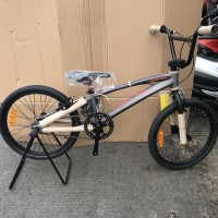 Sepeda BMX 20 United Jumper Race (8)