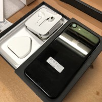 iPhone 7 32GB Jet Black Good Condition Garansi inter aktif nov 2018