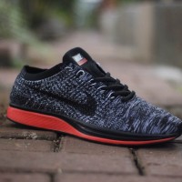 nike flyknit racer demon