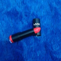 Preloved lipstik nyx warna merah