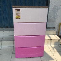 lemari plastik 4 laci olymplast warna pink ODC M 04