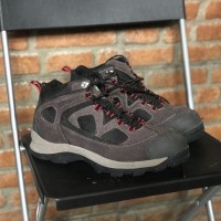 Consina Chameleon sepatu Gunung hiking tracking Original ( not eiger )