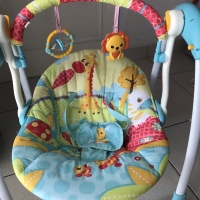 Preloved Bouch deluxe portable swing mastela/ayunan bayi mastela/bo