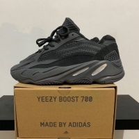 Jual Yeezy 700 Original di Jakarta Selatan Harga Terbaru Jual Yeezy 700 Original di Jakarta Selatan Harga Terbaru