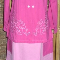 Baju Muslim Anak Atas Bawah Rok Pink, Kancing Belakang