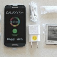 SAMSUNG GALAXY S4 AIR GESTURE 99% MIRIP ASLI