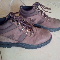 Sepatu Gunung Tampomas 036