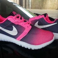 Nike Roshe Run/Sepatu Sport Wanita/ Sepatu Running Wanita/Sepatu Murah