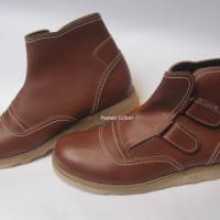 Sepatu Boots tanpa tali Coklat Merah Buckle Classblack 43