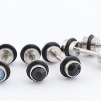 anting-anting cowok/anting cewek/anting titanium/anting keren
