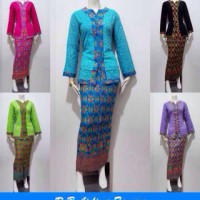 RnB Airliness Tamara Kutu Baru Modern Batik Tradisional Kebaya