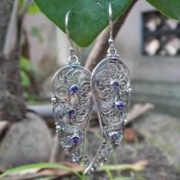 Anting Perak Ukiran Bali Batu Ametyst