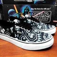 SEPATU MURAH VANS AUTHENTIC STARWARS BANDANA WAFFLE ICC