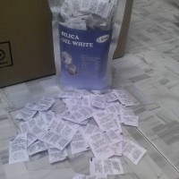 ... harga Silica Gel White Khusus Untuk Fashion Dan Aksesoris Grade A (1gram) Tokopedia.
