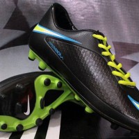 Sepatu Bola/ Futsal / Nike Hypervenom Hitam StripHijau KW Super