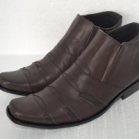 Sepatu BOOT Formal Kerja Kantor Pria Kulit Asli Levis Resleting Coklat
