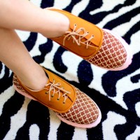 Sepatu Wanita Casual Kets Docmart Tan Coklat Brown tali Santai martob