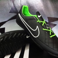 Sepatu Futsal,bola,Nike Tiempo Hitam Hijau Gerigi KW Super