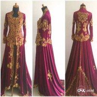 kebaya ekor beludru marun
