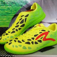 jual sepatu futsal,bola,Specs Cyanide Alien Kuning Hijau
