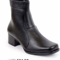 Sepatu Boot Wanita GVN 584-20 / Pantofel Boot Wanita Terbaru