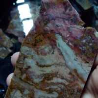 Batu pancawarna batik Jember lempengan 7 mm paket 5 kg