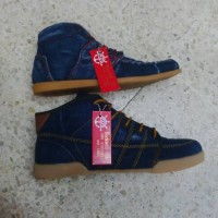 sandal sepatu boots pria denim levis murah bhestcollection
