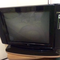 TV tabung flat screen LG 29 inch bekas TELEVISI