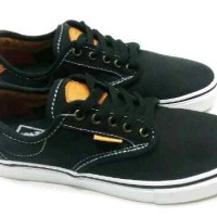 sepatu vans era chima black/white ifc limited