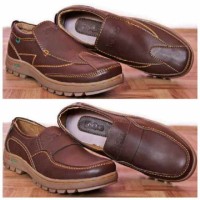 Sepatu Kickers Casual Coklat