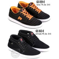 Sepatu Sneakers yang lagi Trend