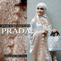Mukena renda sutra paris Prada dengan permata swarowski