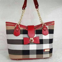 tas branded murah Burberry 8004
Kwalitas Super
Bahan Kanvas
