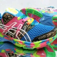 sepatu casual wanita asics noosa multicolour