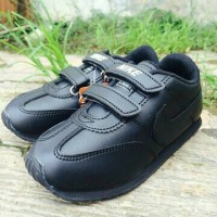 Sepatu walker anak import terbaru Nike kets hitam - NEW MODEL