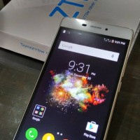 ZTE Blade A711, Android Lolipop, Fingerprint, 13MP