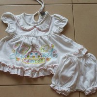 baju bayi perempuan