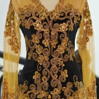 Kebaya Jadi Ekor Pengantin Modern Beludru