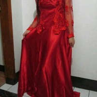Gaun Semi Kebaya Merah