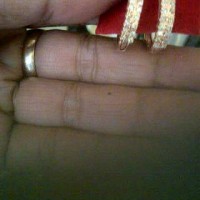 berlian medan anting ring baris dua