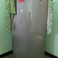 Kulkas Sharp Nice Crystal