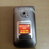 HP Sony Ericsson Z530I Silver Normal Batangan