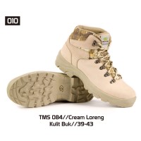 Sepatu Gunung Merk Trekking