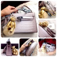 tas HERMES Himalayan Kpochette Shw with Bear Gold Charm 2009